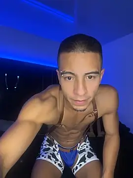Snapshot of willclayy chatting on 16, 6, 2026 willclayy online show from 16, 6, 2026
