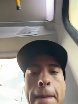 willclayy online show from 30, 4, 2026