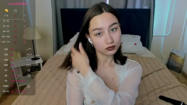 Snapshot of AndreaJohnsons chatting on 5, 6, 2026 AndreaJohnsons online show from 5, 6, 2026