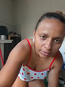 Snapshot of Negalayla2027 chatting on 19, 7, 2026 Negalayla2027 online show from 19, 7, 2026