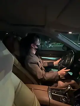 Luna-sexyy online show from 23, 4, 2026