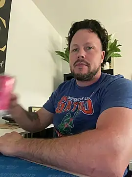 Snapshot of guerritoChulo89 chatting on 7, 5, 2026 guerritoChulo89 online show from 7, 5, 2026