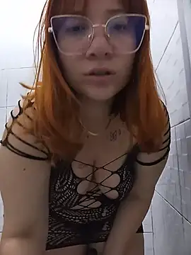 Snapshot of Curves_Nina chatting on 20, 6, 2026 Curves Nina online show from 20, 6, 2026