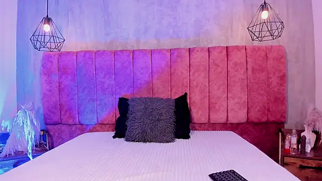Snapshot of LunaArias chatting on 27, 5, 2026 LunaArias online show from 27, 5, 2026