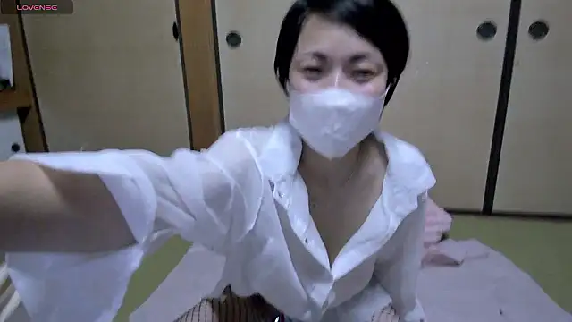 Snapshot of rin2432 chatting on 6, 7, 2026 rin2432 online show from 6, 7, 2026