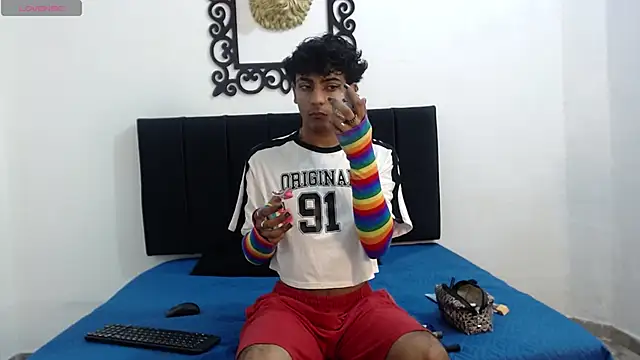 SinBoy  online show from 28, 4, 2026