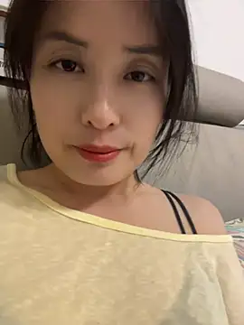 Snapshot of Faye-baby chatting on 2, 6, 2026 Faye-baby online show from 2, 6, 2026