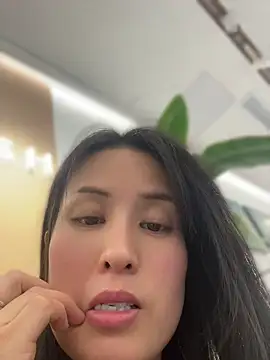 Faye-baby online show from 23, 4, 2026