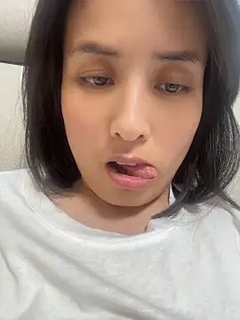 Snapshot of Faye-baby chatting on 17, 6, 2026 Faye-baby online show from 17, 6, 2026