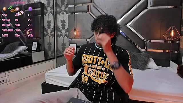 JayTaylorr online show from 22, 4, 2026