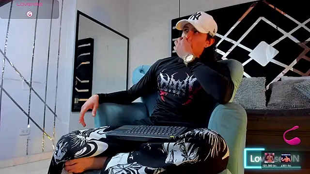 JayTaylorr online show from 22, 5, 2026