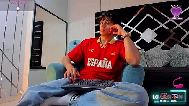 Snapshot of JayTaylorr chatting on 1, 7, 2026 JayTaylorr online show from 1, 7, 2026