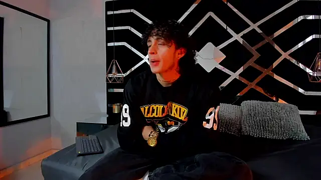 JayTaylorr online show from 15, 5, 2026