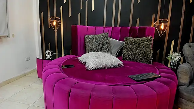 JayTaylorr online show from 6, 5, 2026