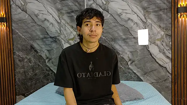 NoahWalker   online show from 24, 5, 2026