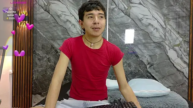 Snapshot of NoahWalker__ chatting on 6, 7, 2026 NoahWalker online show from 6, 7, 2026