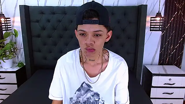 Snapshot of Daniel_Guty chatting on 26, 5, 2026 Daniel Guty online show from 26, 5, 2026