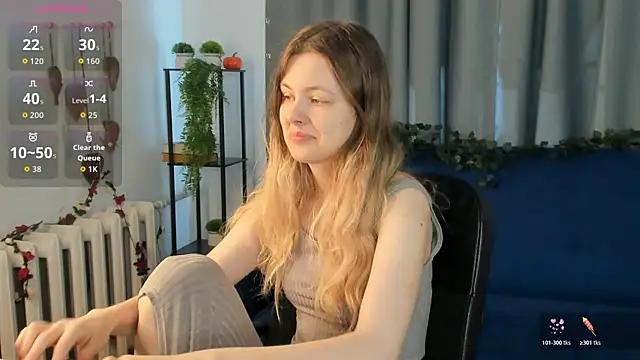 Glitch Doll online show from 3, 5, 2026