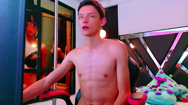 BlurEyes1 online show from 16, 4, 2026