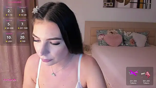 Snapshot of CandyElla_ chatting on 13, 7, 2026 CandyElla online show from 13, 7, 2026