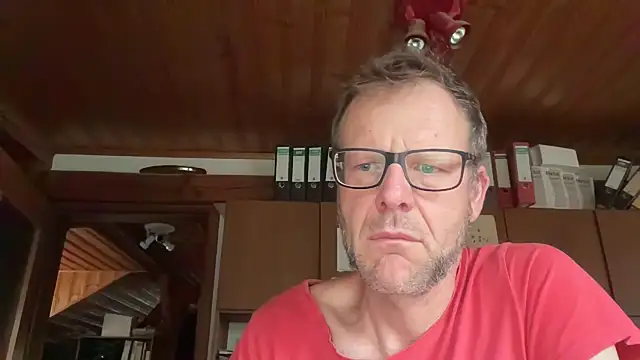Snapshot of o_florian_o1 chatting on 7, 7, 2026 o florian o1 online show from 7, 7, 2026