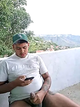 Snapshot of Saul_88 chatting on 5, 6, 2026 Saul 88 online show from 5, 6, 2026