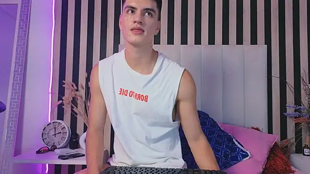 LeoTease online show from 29, 4, 2026