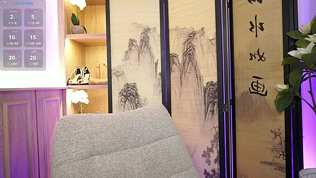Snapshot of AlinaBennet_ chatting on 18, 7, 2026 AlinaBennet online show from 18, 7, 2026
