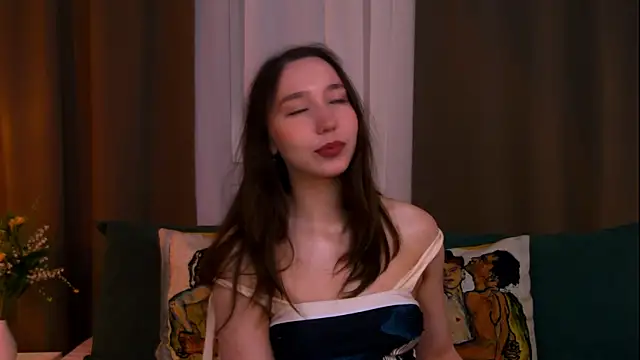 Snapshot of Suzaneey chatting on 28, 6, 2026 Suzaneey online show from 28, 6, 2026