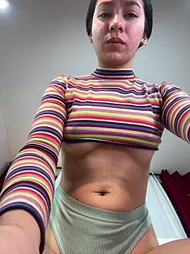 Lila-pinkky online show from 22, 5, 2026