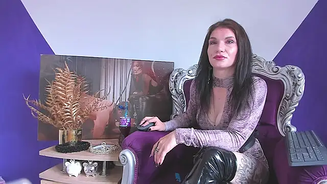 MistressKasandra online show from 20, 5, 2026