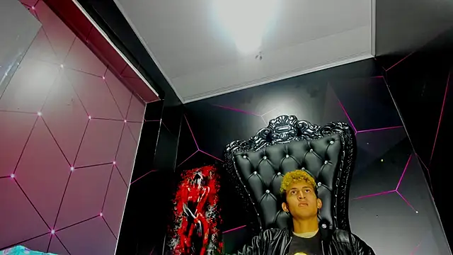 Axel Romanov online show from 30, 6, 2026