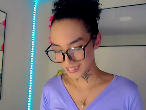 Darianna A online show from 17, 4, 2026