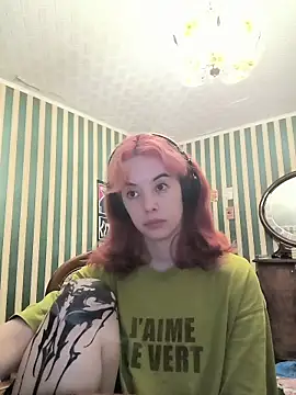 amberrrdolll  online show from 20, 6, 2026