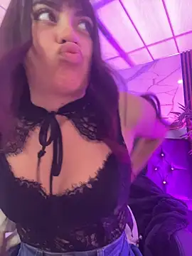kira ec online show from 14, 5, 2026