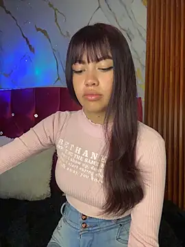 kira ec online show from 20, 5, 2026