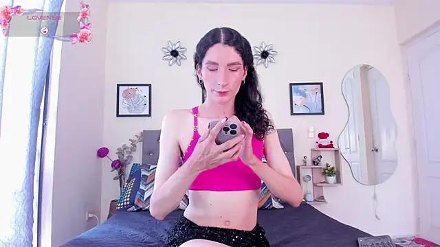 viioleta queen online show from 19, 6, 2026