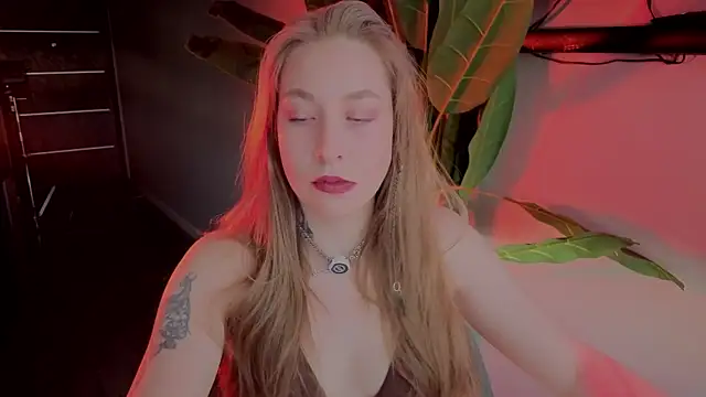 ShowmeYourfetish online show from 21, 5, 2026