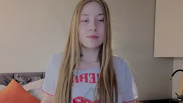 Snapshot of ShowmeYourfetish chatting on 16, 6, 2026 ShowmeYourfetish online show from 16, 6, 2026