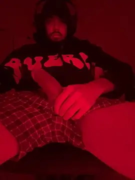 lowkeycashxxx online show from 18, 4, 2026