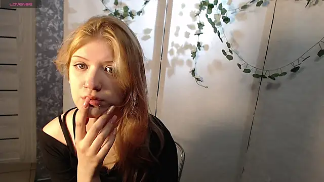 Lina Wi online show from 25, 4, 2026