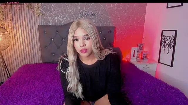 Melody p online show from 22, 7, 2026