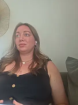 Snapshot of arielsweetieee chatting on 18, 7, 2026 arielsweetieee online show from 18, 7, 2026