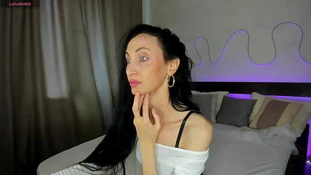 Snapshot of Avrora_Mars chatting on 12, 6, 2026 Avrora Mars online show from 12, 6, 2026