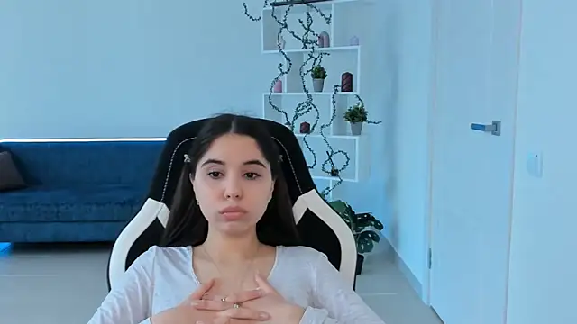 PilarRusko online show from 18, 4, 2026