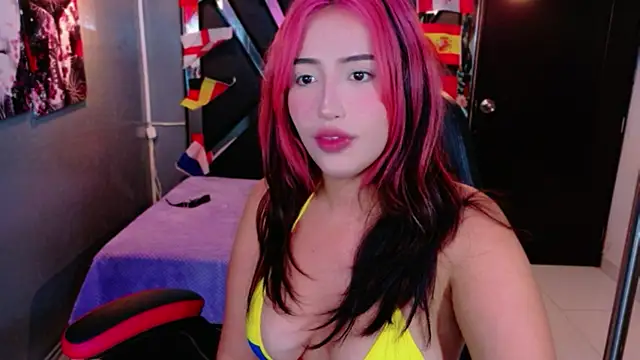 Snapshot of Karim_TheRouse chatting on 18, 6, 2026 Karim TheRouse online show from 18, 6, 2026