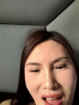 tongtong789 online show from 10, 5, 2026