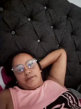 Snapshot of Samanta-42 chatting on 15, 5, 2026 Samanta-42 online show from 15, 5, 2026