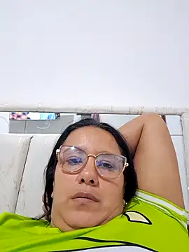 Snapshot of Samanta-42 chatting on 1, 7, 2026 Samanta-42 online show from 1, 7, 2026