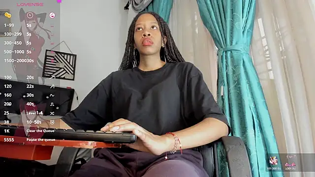 Snapshot of Sweett-Maria chatting on 17, 7, 2026 Sweett-Maria online show from 17, 7, 2026
